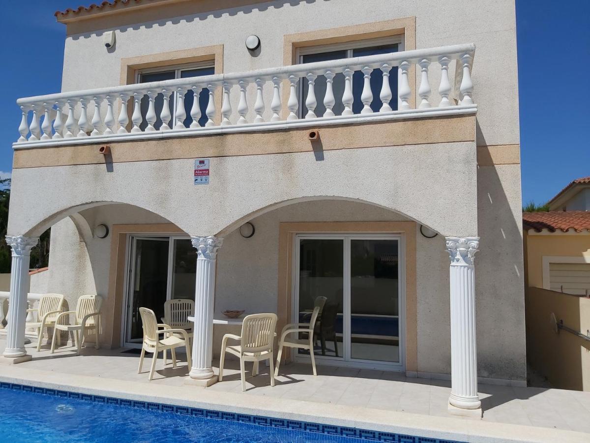 Casa Amb Piscina Privada Villa Empuriabrava Bagian luar foto