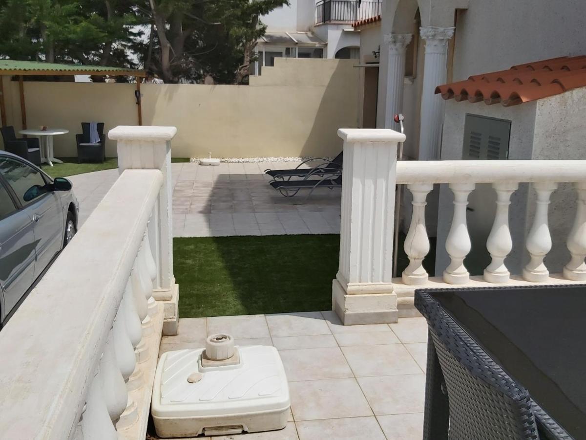Casa Amb Piscina Privada Villa Empuriabrava Bagian luar foto